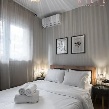 Sueno, Nilie Hospitality Mgmt アパート